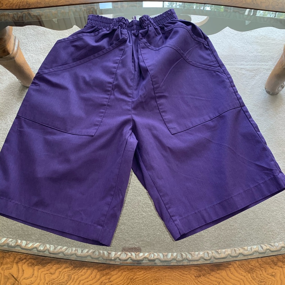 Nurse's uniform shorts